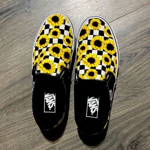 Sunflower vans